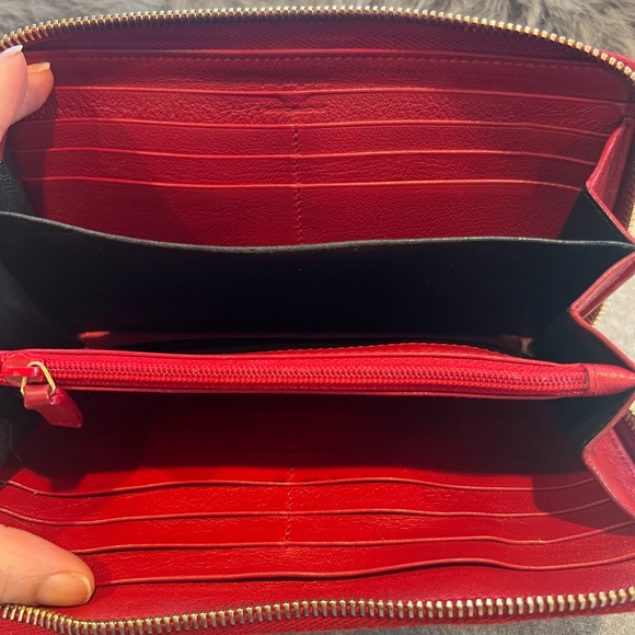 YSL Cassandra Continental Wallet - Picture 9 of 10